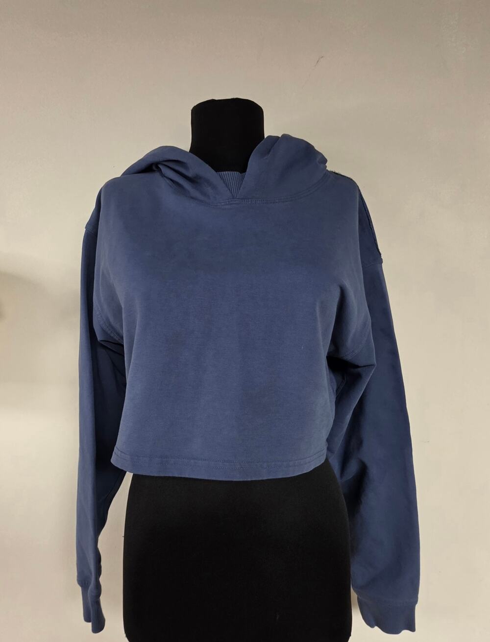 Lululemon Size 6 Blue Cropped Hoodie Boxy Oversized Pullover Cotton 0079